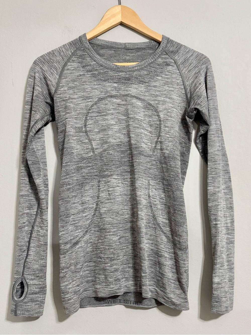 Lululemon Grey Swiftly Tech Long Sleeve Athletic Top